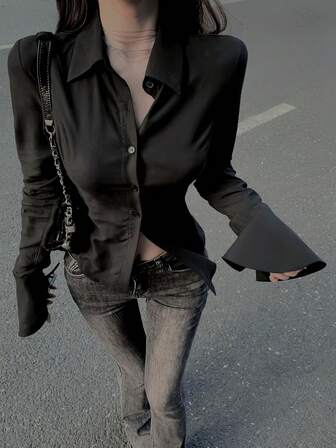 优雅女士纯色衬衫，配有独特的后系带和前纽扣细节 - 长袖，适合所有季节