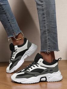 1 Pair New Patchwork Contrast Color Tongue Letter Thick Sole Casual Breathable Fabric Sneakers For Teenagers - Black and White - View 7