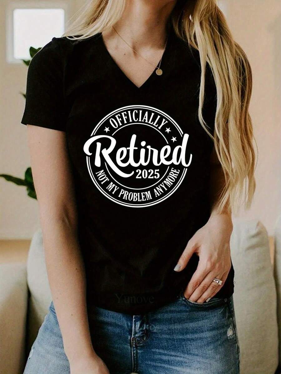 Yunove Women's "Officially Retired 2025" Funny Retirement T-Shirt - V-Neck Short Sleeve Casual Top, Soft Breathable Fabric, Machine Washable, Ideal Gift For Retirees - màu đen - Xem 1