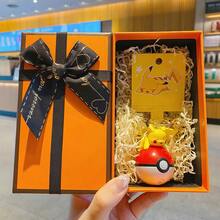 Móc khóa phát sáng Glow Charm - Phụ kiện phát sáng được cấp phép chính thức, có hình Eevee. Chất liệu với các cạnh được mài nhẵn, hoàn hảo để thêm ánh sáng vui nhộn cho túi xách hoặc các hoạt động ban đêm. - Màu vàng - Xem 4