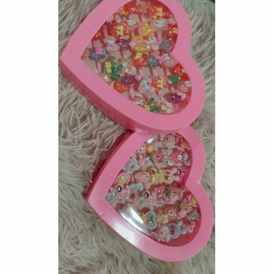 Kit Anel Colorido Infantil Menina Ajustável Com Caixa de Coração Lembrancinha Aniversário Festa e Presentes