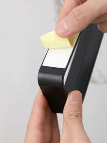 1 Suport pentru hârtie igienică, colier practic pentru perete și ușă de baie, bandă dublu adezivă fără sudură, disponibil în două culori, negru/alb, accesorii pentru baie, suport pentru hârtie igienică, accesorii de bucătărie, articole esențiale pentru dormitor, articole esențiale pentru studenții care se întorc la școală, suport pentru hârtie igienică pentru dormitor.