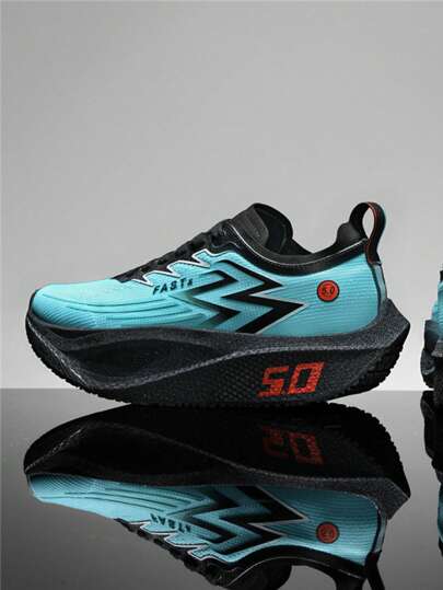 أحذية رياضية للرجال مزودة بلوح كربوني للاستخدام الخارجي، أحذية جري للسباقات والتدريب والنصف ماراثون وجري السرعة. أحذية رياضية للنساء، أحذية للمنافسات الرياضية والميدان والطرق، أحذية جري للنساء، مصنوعة من شبكة تنفس، وأسطح مقاومة للانزلاق وماصة للصدمات