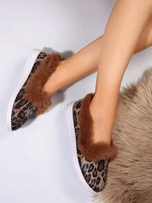 Zapatillas de mujer con forro de felpa cálido y suave, plantilla de piel de felpa cómoda para uso interior/exterior, zapatillas casuales con estampado de piel de serpiente suave