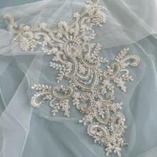 1 Piece Of Luxurious 3D Embroidered Lace Sewn On Rhinestones, Bead Glitter Flower Patch Decal, Used For Clothing And Wedding Dress Decal Decoration - White - View 7