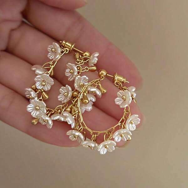 1 paire de boucles d'oreilles à longues franges avec chaîne métallique et fleur, boucles d'oreilles élégantes et pour femmes et filles, convient pour les voyages, les mariages, les fêtes, les anniversaires, les cadeaux de Noël