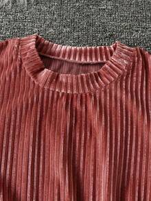 Elegant Chestnut Long Sleeve Girls Dress, Ribbed Texture With Ruffle Hem, Suitable For Casual To Semi-Formal Occasions, Graceful Girls Outfit - 紫紅色 - 查看 6