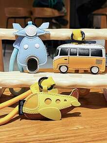 1 个 PU 皮革钥匙圈，摩托车、公共汽车和飞机设计，适用于汽车钥匙、包袋配件，是送给男士和女士日常使用或节日的完美礼物。 - 彩色 - 查看 1