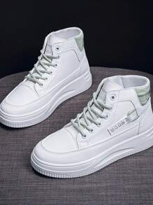 女士休闲运动鞋、平底运动鞋、运动跑鞋