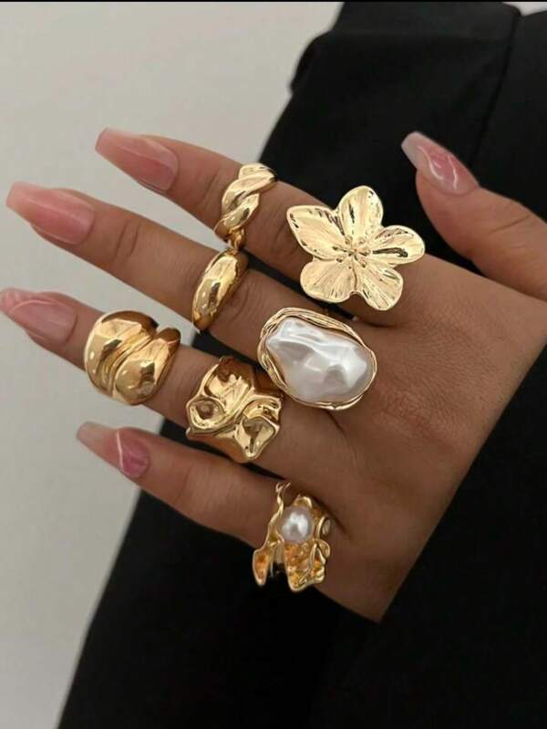 7pcs Asymmetrical Floral Pearl Design Fashion Rings, Suitable For Women Party And Birthday Gifts
