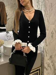 Cárdigan de punto con puños con volantes de color contrastante para mujer, para otoño/invierno, blusas de manga larga de otoño, elegante en color blanco y negro