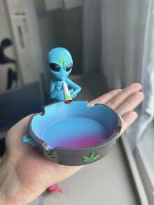 1 pezzo Posacenere esotico e creativo a forma di alieno, posacenere personalizzato in stile alieno in resina, decorazione adatta per ogni occasione e ambiente, ottimo per Natale, Ognissanti, Pasqua, Ringraziamento - Senza bisogno di ulteriore decorazione