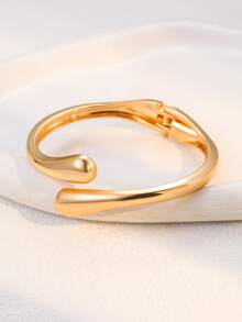 1pc Minimalist Vintage Water Drop Open Bangle Bracelet, Women's Gothic Geometric Arm Cuff, Aesthetic Jewelry Gift - Gold Teardrop Bracelet - View 3