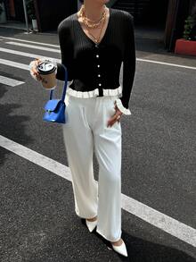 Cárdigan de punto con puños con volantes de color contrastante para mujer, para otoño/invierno, blusas de manga larga de otoño, elegante en color blanco y negro