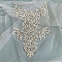 1 Piece Of Luxurious 3D Embroidered Lace Sewn On Rhinestones, Bead Glitter Flower Patch Decal, Used For Clothing And Wedding Dress Decal Decoration - White - View 8