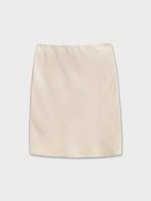 YROOE Fashionable Women's Slim-Fit French Design Satin-Feel Mermaid Hem Short Skirt - Beige - View 6