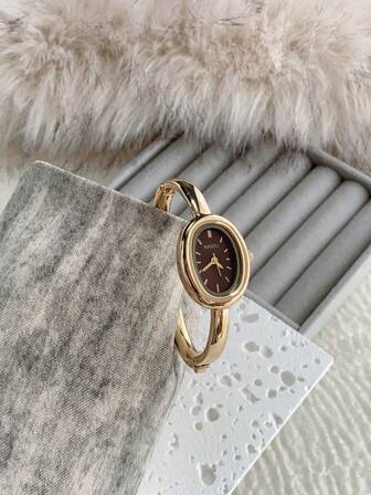 1pc Vintage Luxury Gold/Silver Color Petite Women Bracelet Watch, Fashionable Minimalist Elegant Quartz Watch, Suitable For Daily Wear, Birthday Gift