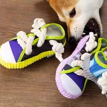 1 Packung Hundespielzeug in Sneaker-Form mit Seilknoten & quietschender Kugel - Strapazierfähiger Oxford-Stoff für aggressive Kauer, interaktive Quietscher-Geräusche für Welpen/erwachsene Hunde, drinnen und Outdoor zum Spielen