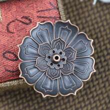 8 Schatz Lotus Räucherhalter, Legierungs-Buddhistische Räucherschale mit 8 Schatz Muster, Buddhistische Artikel, Wohndekoration für Meditation, religiöses kulturelles Geschenk