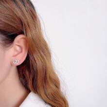 1PCS小香风耳环女双C简约冷艳2025新款耳钉气质小耳环显脸小耳饰 - 雙c簡約耳釘 - 查看 2