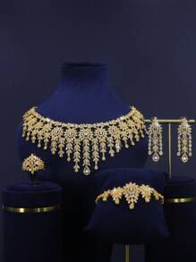 5pcs White Gold Plated Luxury Royal Style Tassel Leaf Design Bridal Wedding Jewelry Set, Handset White Cubic Zirconia, Including Necklace, Bracelet, Earrings, Ring, Suitable For Daily Wedding, Wedding Anniversary Gift (Gift Box Packaging) Included