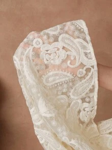 Savoree Đầm nữ mùa thu cổ đứng tay đèn lồng eo nhún thêu hoa bán trong suốt thanh lịch - Xem 8