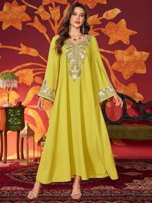 Women's Sweetheart Neck Heavily Embroidered & Beaded Elegant Arabic Style Dress - Yellow - View 4