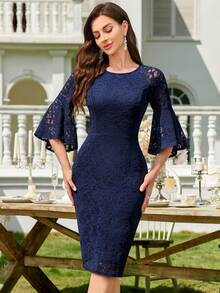 Đầm ôm dáng tay bồng ren hoa phối màu tương phản, thanh lịch, thích hợp cho tiệc cocktail, dạ hội bán trang trọng, tiệc cưới, sinh nhật, lễ tốt nghiệp, tiệc gala, tiệc họp mặt và các dịp khác. - Màu xanh hải quân - Xem 7