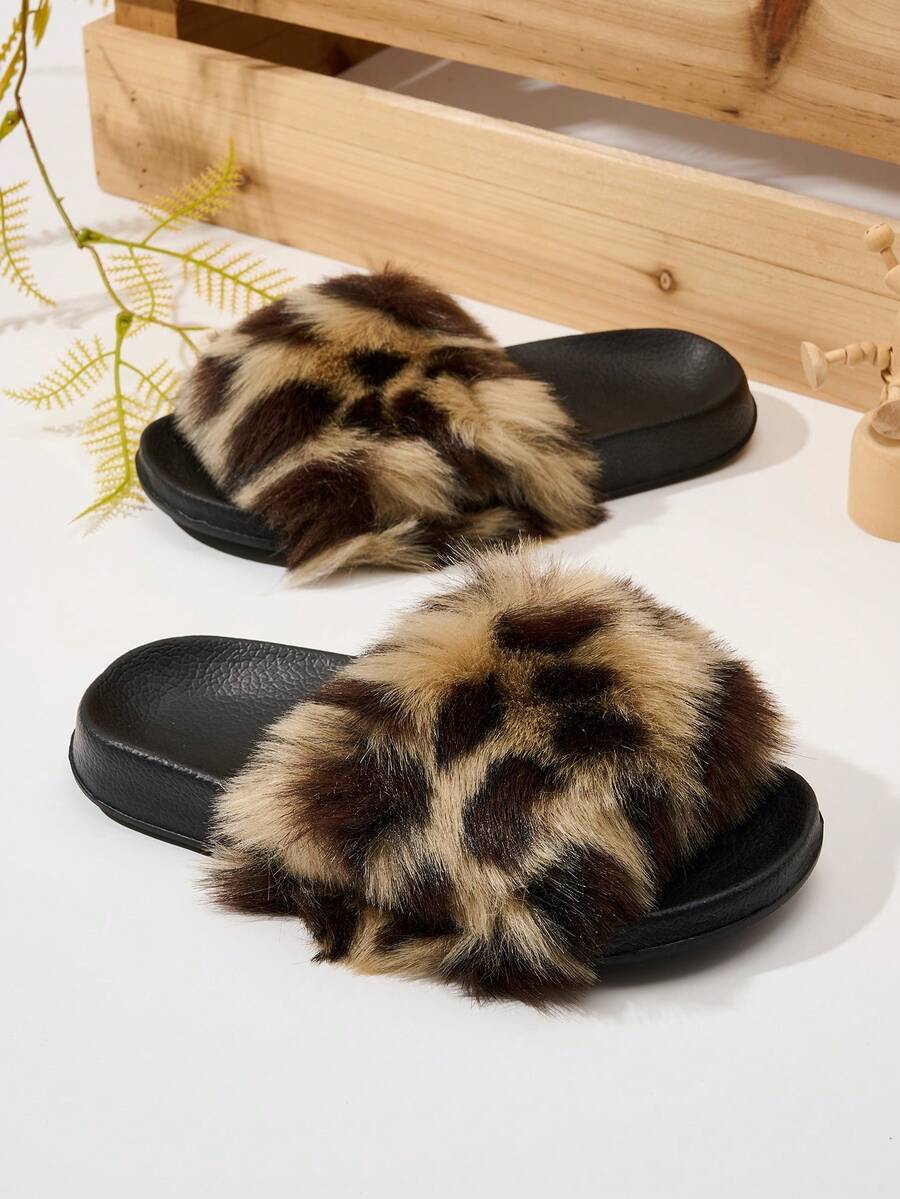 1 Pair Girls' Fluffy Anti-Slip Flat Casual Comfortable Fashion Beach Slippers, Suitable For Summer - Brown - View 1