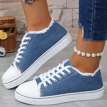 Large Size Flat Graffiti Canvas Shoes Women, Lightweight Slip-On Sneakers - Black - View 5