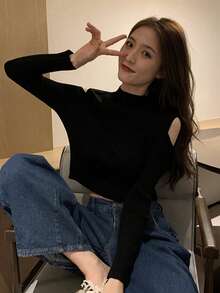 Women's Solid Color Round Neck Fitted Knit Long Sleeve Tight Top, Versatile Black Sweater - Black - View 5