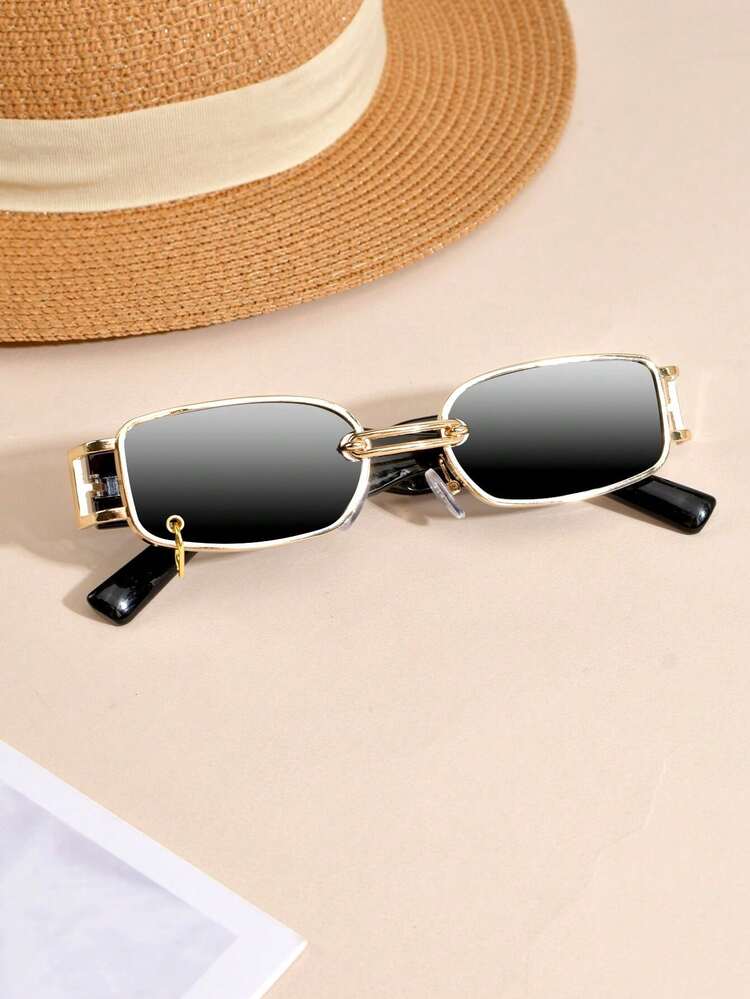 New Small Frame Metal Square Sunglasses, Fashion Versatile, Suitable For Both Men And Women. Ideal For Various Outdoor Activities Such As Vacation, Street Photography, Driving And Fishing. A Perfect Choice For Couples And An Excellent Gift Option For Holidays. - Multicolor - View 9