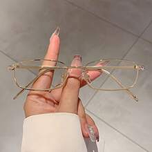 1 Pair Women's Square Small Frame Glasses Fashion Gold Frame Design Multicolor Glasses Retro Simple Style High-End Red Glasses - Vàng trong suốt - Xem 10