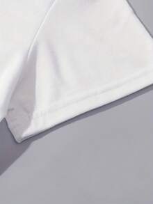 Women's Strawberry Print Casual T-Shirt Summer Fashion Graphic Tee For Ladies Comfortable Short Sleeve Top Perfect For Beach Party Or Everyday Wear - White - View 4