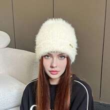 1頂女款柔軟舒適的純色針織帽子,保暖多功能,適用於秋冬休閒