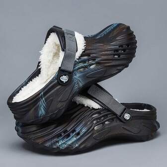 建议选择大一码以获得更舒适的穿着体验，可拆卸双向穿着冬季男士新款加厚保暖镂空拖鞋，双向防滑耐用时尚休闲凉拖鞋，户外男士沙滩鞋，大码（图案随机，尺码偏小，建议选择大一码），消耗品