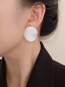 1 对不对称金属滴釉耳钉，夸张走秀，百搭时尚休闲度假耳环 - 白色2 - 查看 5