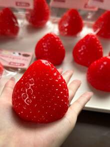 1 件果冻猫软玩具柔软 Q 弹性不粘感官坐立不安软 Taba 软油亮大草莓软玩具，硅胶质地高品质手工制作减压食品玩具，DIY 新款透明粉色草莓奶油浇头 - 彩色 - 查看 4