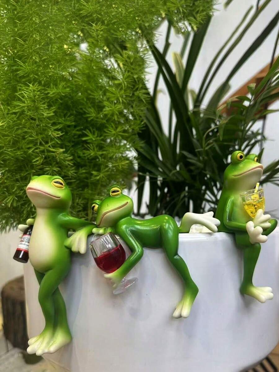 Funny Resin Frog Sculpture Garden Decorations, Art Garden Decorative Statues, Wall Hanging Planters Hanging Decorations, Home Office Desktop Planters Creative Home Decorations, Indoor Plants Decorations, Outdoor Decorations, Planting Vases Flower Pots Sculpture Decorations, Graduation Gifts For Friends, Loved Ones & Family