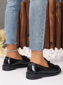 Glossy Black Loafers With Bow & Tassel – Versatile Slip-On Shoes For Women,Chic Patent Leather Loafers – Preppy, Office & Casual Outfit Essential,Shiny Black Slip-On Loafers – Comfy Low Heel For Work & Weekend, Bow Detail Loafers – Dress Up Jeans, Skirts Or Pants,Effortless Glossy Flats – Easy Clean & Timeless For Daily Wear - màu đen - Xem 5