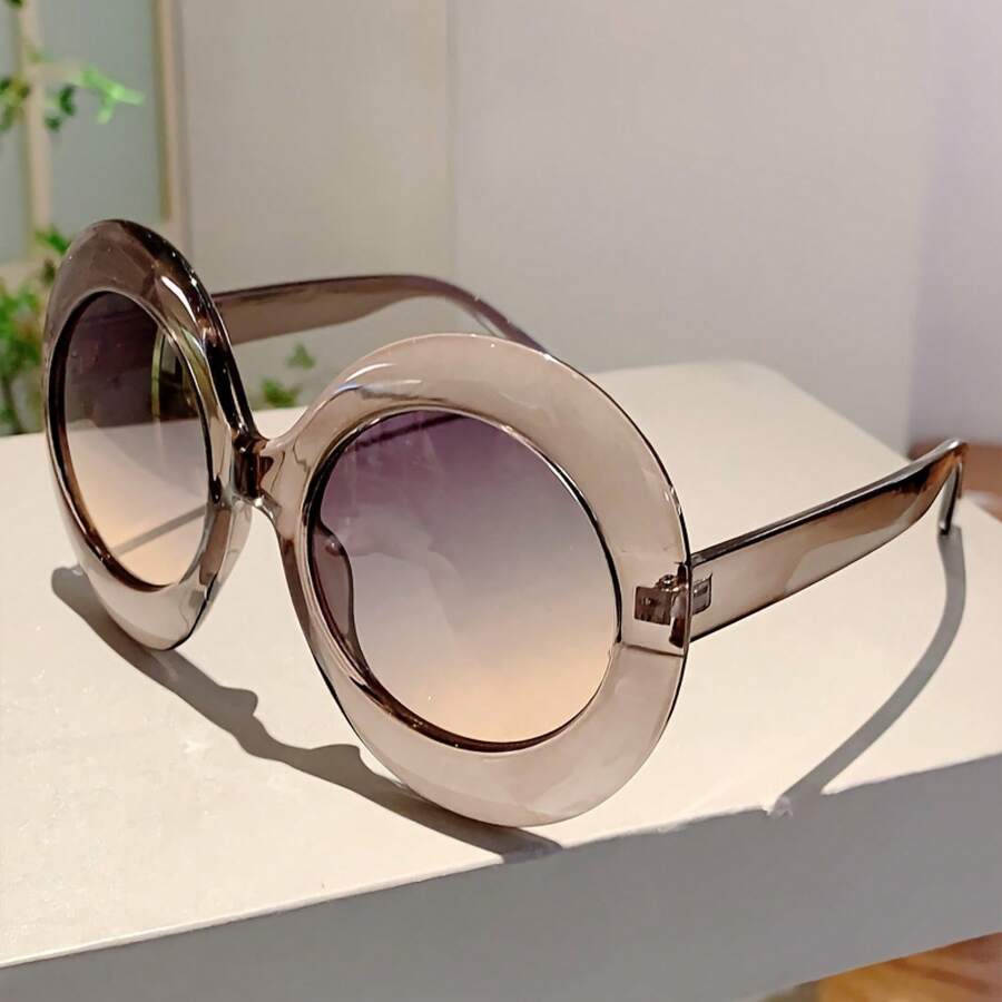 2024 New Women's Large Size Round Frame Fashion Glasses Fashion Gradient Lens Design Glasses  Semi-Transparent Decorative Glasses - Đen-Xám - Xem 1