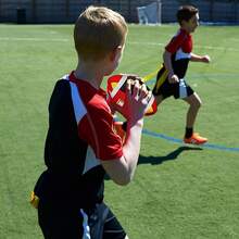 Balón de Fútbol de Espuma Mini de Franklin Sports - Balón de Fútbol Juvenil Grip-Tech con Cubierta Fácil de Agarrar y Adhesiva - Perfecto para Niños Pequeños - Verde neón / Negro - Ver 11