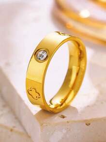 1枚18K镀金闪亮方形钻石戒指，不锈钢材质，防水防褪色，适合日常佩戴、派对、母亲节礼物