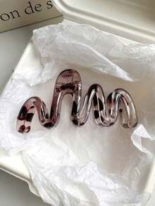 4 piezas/1 pieza Pinzas para el cabello de mujer grandes de 10,8 cm/4,25 pulgadas de plástico ligero de color negro, ámbar, marrón y gris ondulado. Accesorios de moda versátiles, elegantes y minimalistas de alta gama de unicolor degradado, adecuados para uso diario, casual, fiesta, viaje, playa, moño, cola de caballo, lavado de cara, maquillaje. Accesorios de moda para el cabello, accesorios de otoño, accesorios de invierno para outfits de vacaciones de mujer. - Multicolor - Ver 20