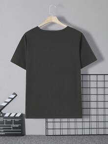 100%纯棉男士休闲短袖V领T恤，搭配美式短裤，适合旅行/度假/户外露营 - 灰色 - 查看 2