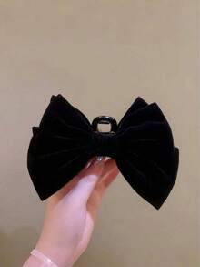1pc Women's Solid Color Velvet Oversized Double-Layer Bow Hair Clip, Elegant Sweet Fashion For School, Party, Dance, Daily Wear Claw Clips Winter Hair Accessories