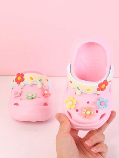 儿童拖鞋夏季幼儿时尚可爱花朵软底室内防滑儿童凉鞋户外沙滩软底婴儿木屐