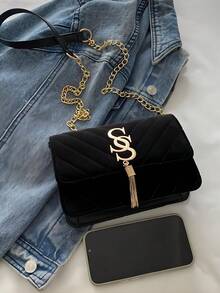 Black Shoulder Bag, Handbag, Crossbody Bag, Autumn And Winter Fashionable Square Bag, Tassel Decoration, Flip Cover, Metal Double Chain, Large Capacity Lightweight And Simple Crossbody Bag, Suitable For Women's Daily Leisure And Student Use Coin Wallet, Chic Detachable Shoulder Strap Crossbody Bag, Elegant Mobile Wallet, Hand-Held Bag, Multi-Functional Decoration Women's Personalized Fashion Makeup Bag, Jewelry Storage Headphone Box, Versatile Women's Personalized Fashion Mouth Red Envelope, Minimalist Commuting Travel Top Handle Armpit Bag, Women's Daily Small Zipper Bread Bag, Gifts For Women, Suitable For Valentine's Day, Parties, Wedding Dresses, Dates, As Shoulder Bag/Crossbody Bag, Coin Purse, Black Coin Purse