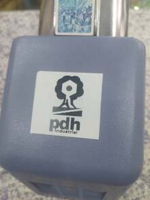 Triturador de hielo industrial Modelo pd94 Comercial 65 Kg Por Hora, uso rudo, ideal para negocio. cuerpo totalmente metálico - Tipo de Enchufe A USA (110-127V) - Ver 8