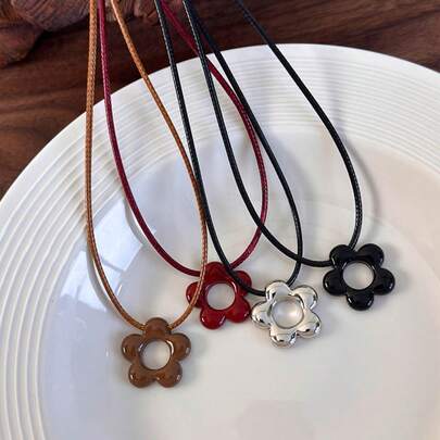 1pc Fashionable & Versatile Floral Wax Rope Necklace For Women, Unique Design Choker Necklace, 2025 New Arrival